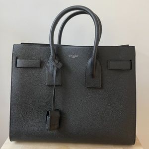SAINT LAURENT SAC DE JOUR SMALL GRAINED LEATHER BLACK